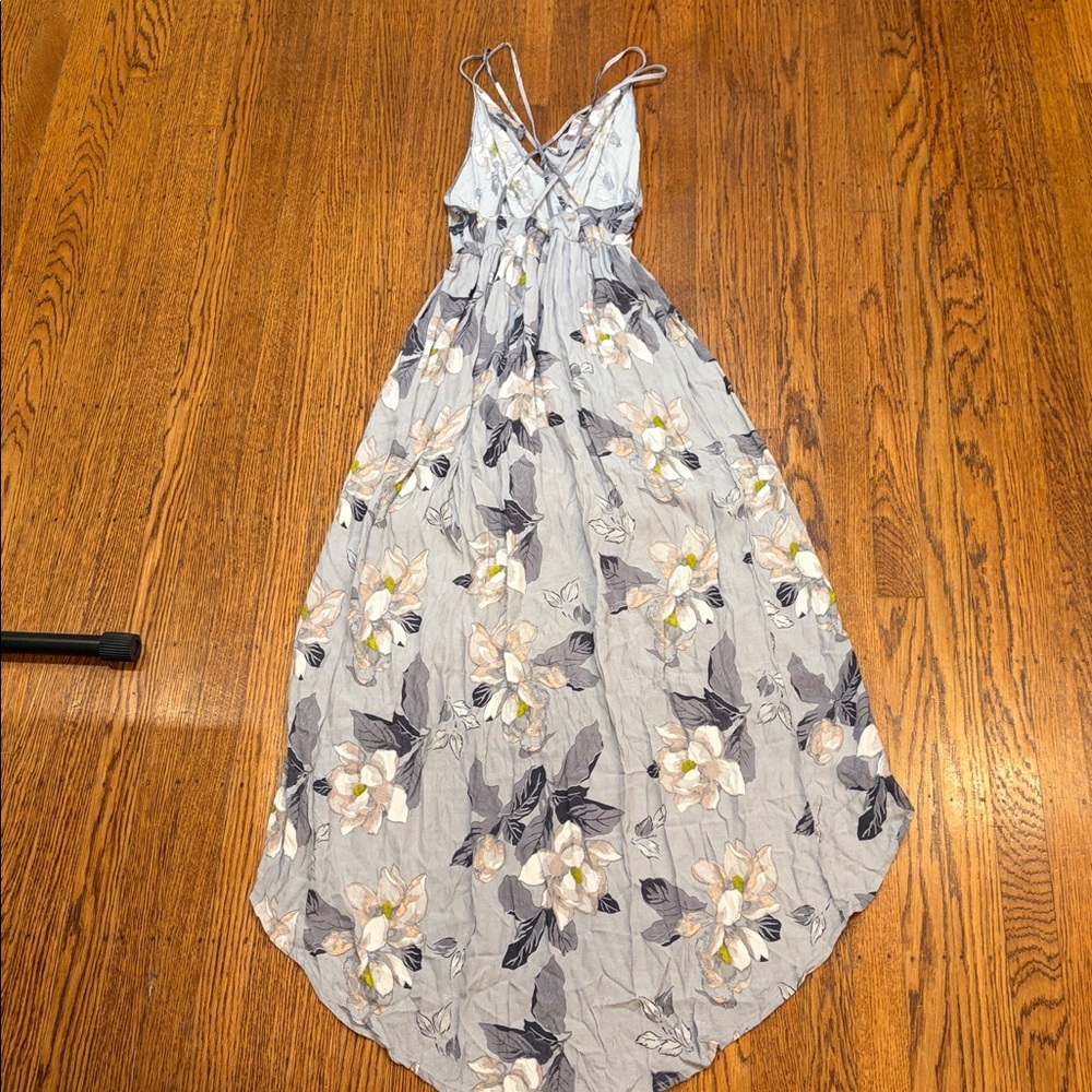 ASTR Open Back Floral Ruffle Maxi Dress - Small - Cottage Boho - Picture 5 of 6